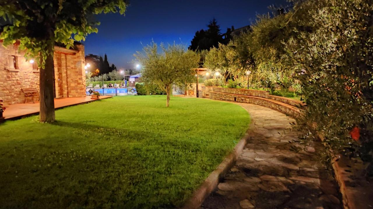 Hotel La Terrazza RESTAURANT&SPA Assisi Esterno foto