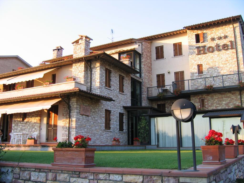 Hotel La Terrazza RESTAURANT&SPA Assisi Esterno foto