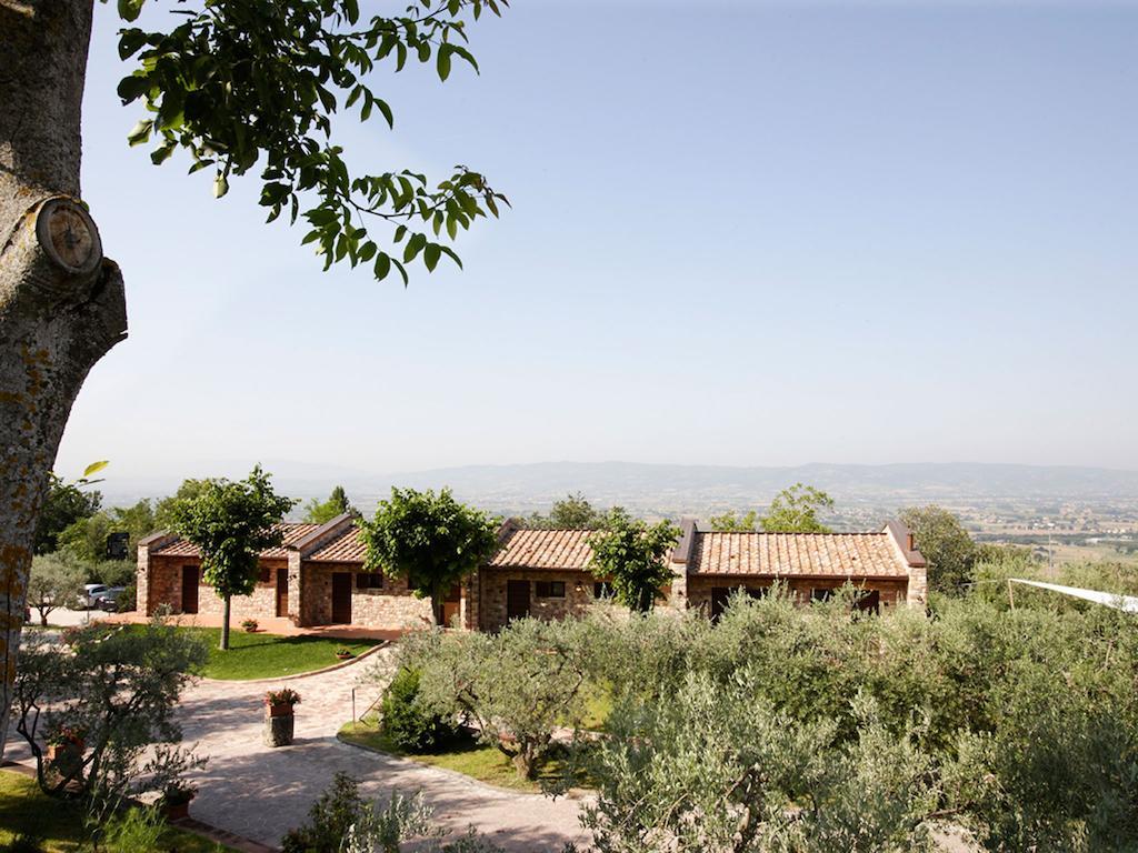 Hotel La Terrazza RESTAURANT&SPA Assisi Esterno foto
