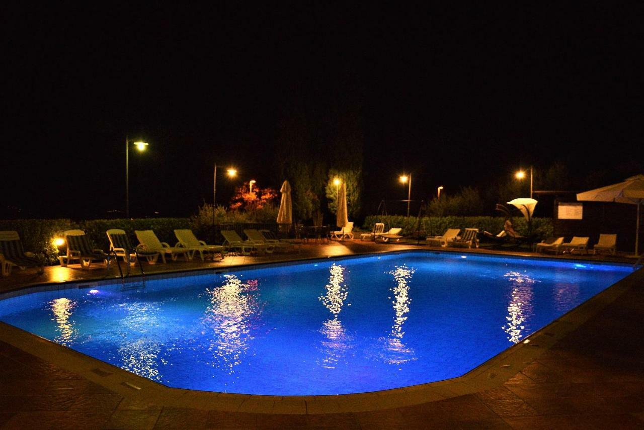 Hotel La Terrazza RESTAURANT&SPA Assisi Esterno foto