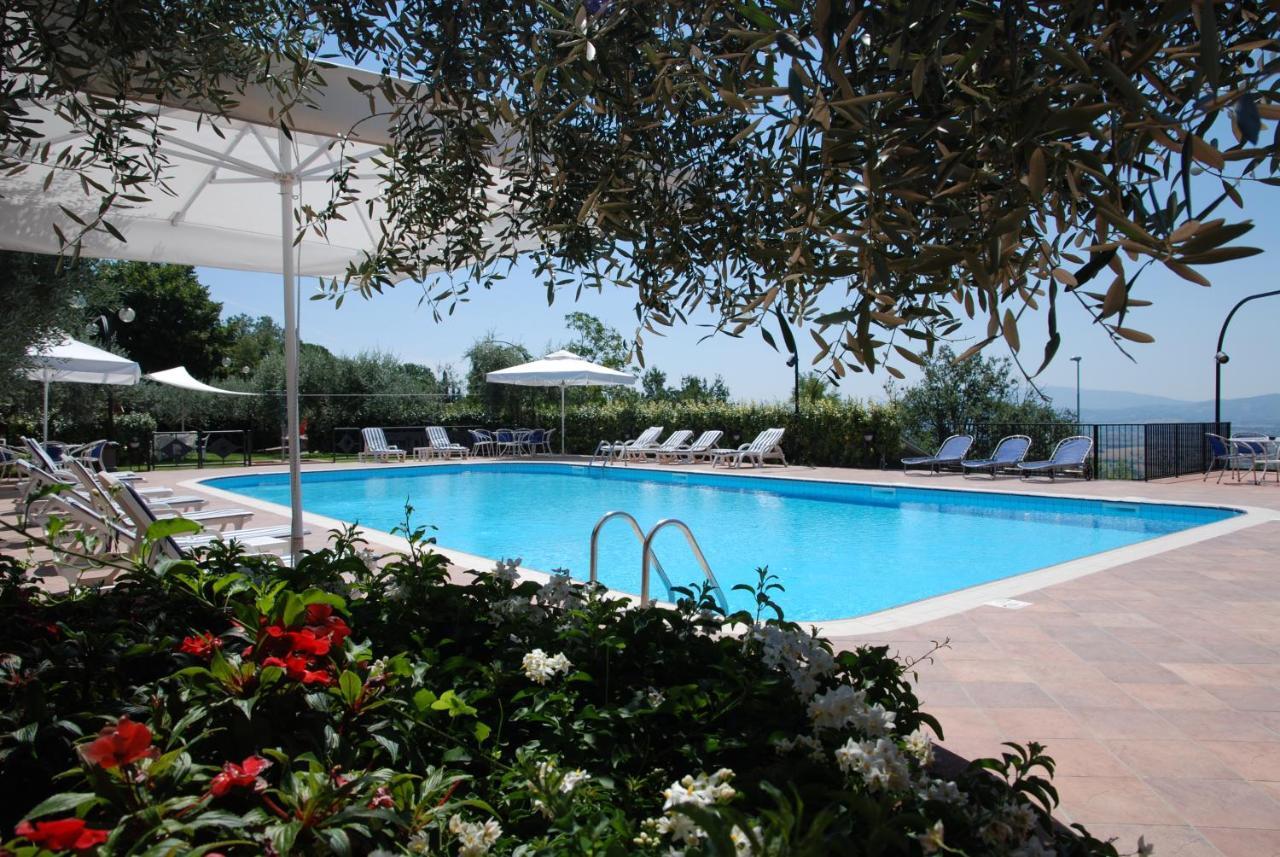 Hotel La Terrazza RESTAURANT&SPA Assisi Esterno foto